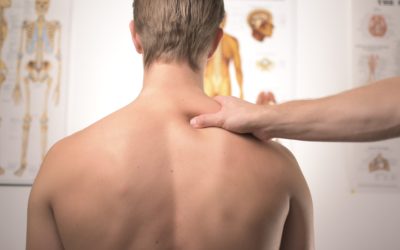 Emotionaler Stress als Auslöser für Rücken- oder Kopfschmerzen